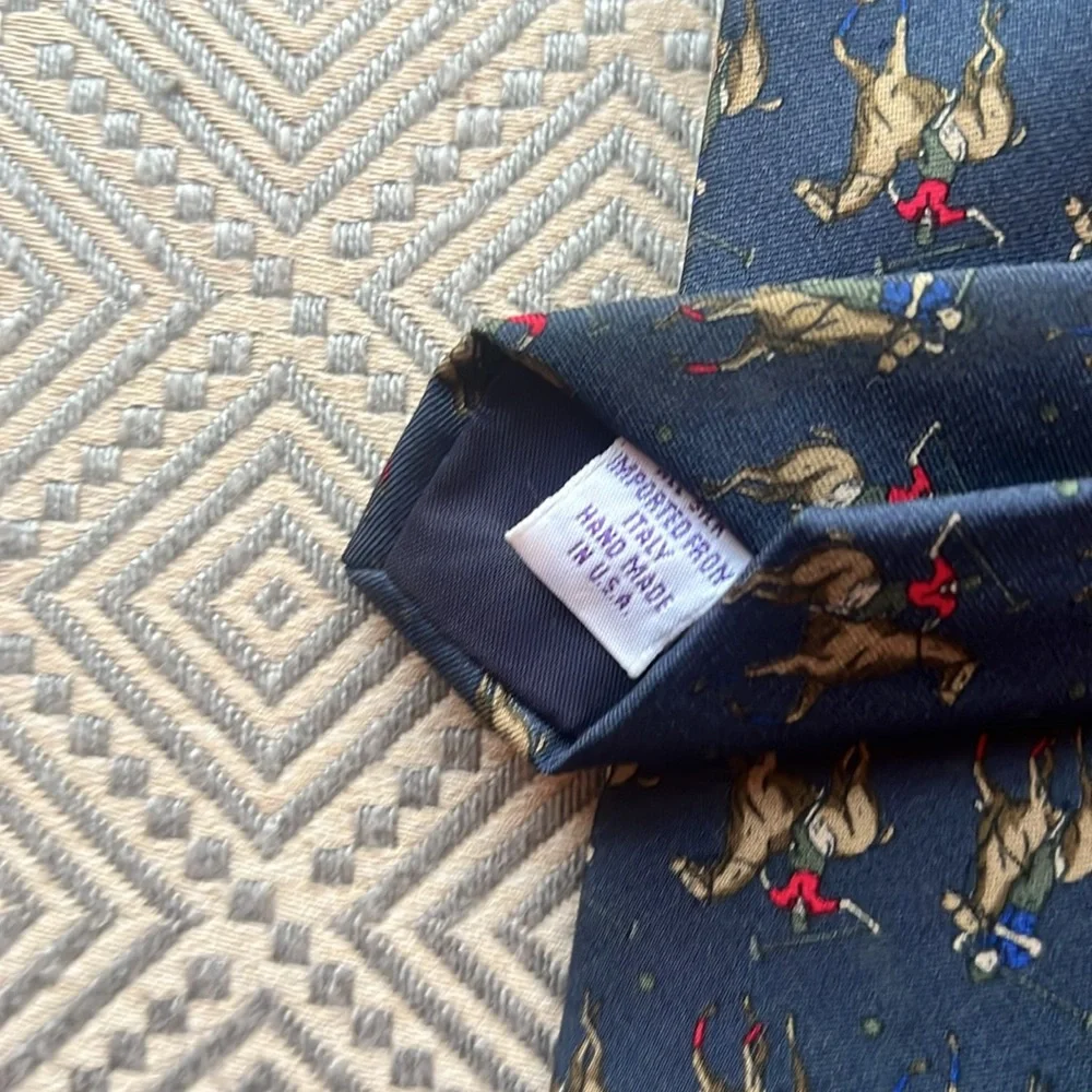 HORCHOW MENS TIE NAVY W/ POLO PLAYERS